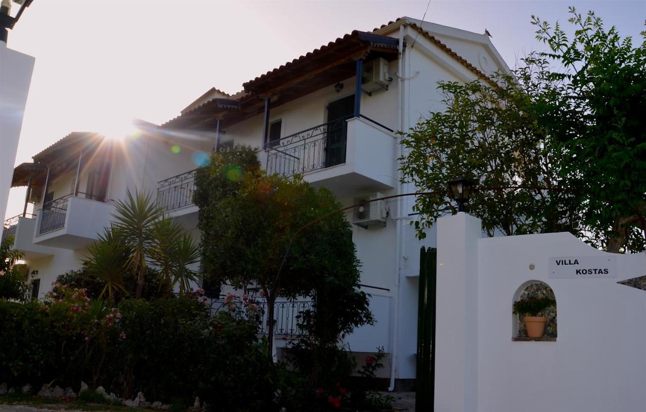Kostas' Garden Apartment Roda  Luaran gambar